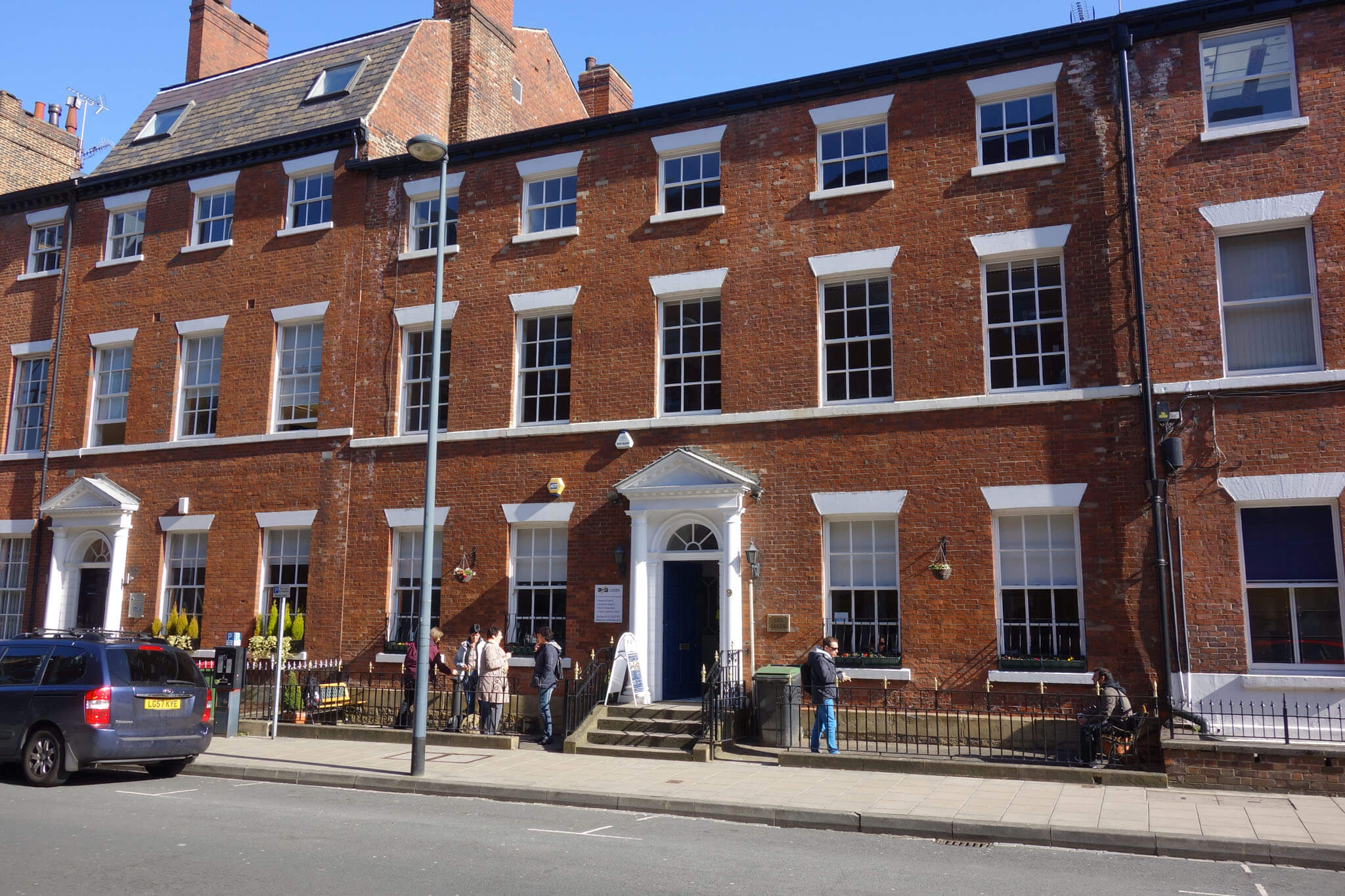 Learn English in Leeds Language School CES ESL