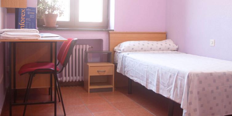 ESL Languages Salamanca Colegio Calasanz Residence
