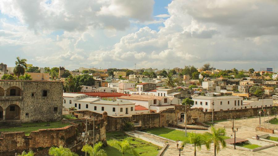 esl-dominican-republic-which-city-to-choose-banner