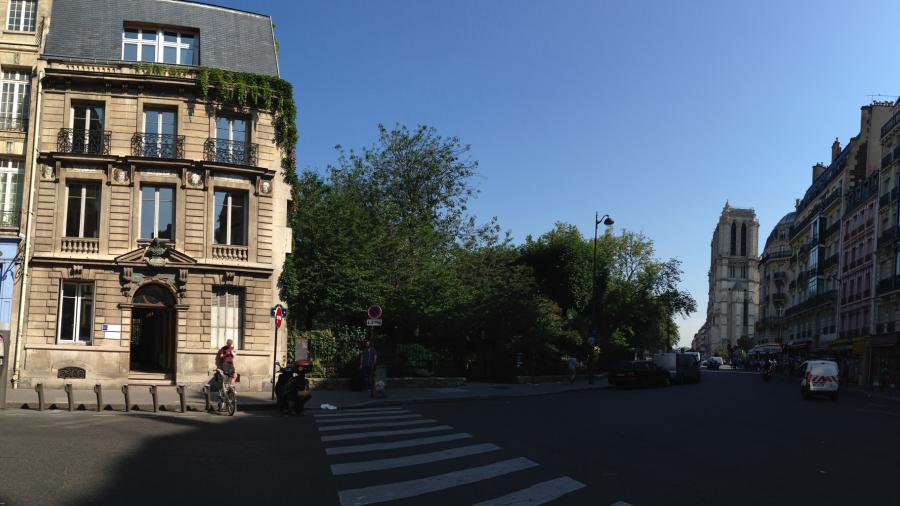 France Langue Paris Notre-Dame School Gallery 323 1