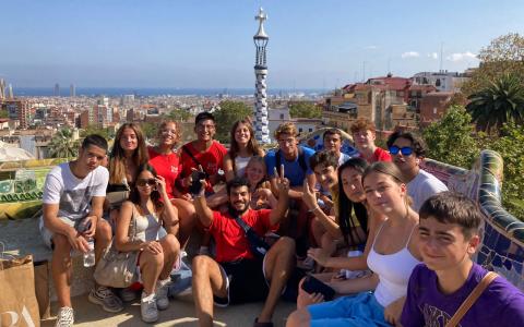 ESL Languages English Barcelona city camp (8-13) hero
