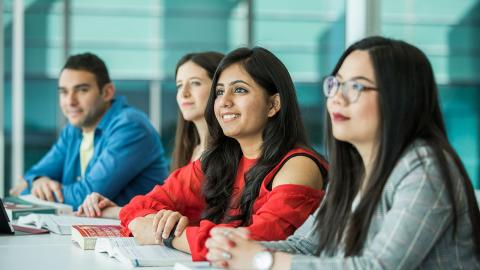 ESL Languages English KBS Melbourne Business School hero
